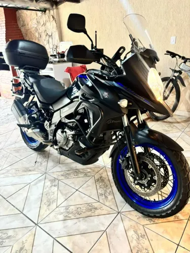 Suzuki V-strom 650 XT 2023 Único Dono