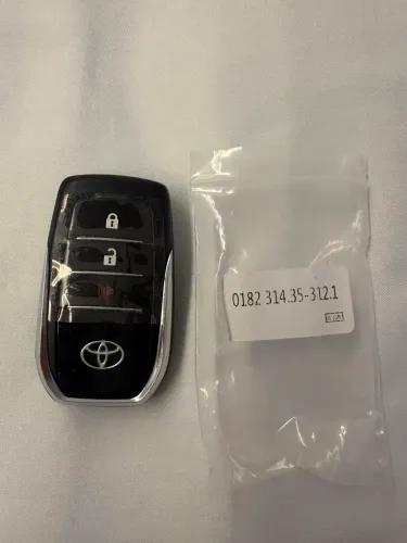 Chave presencial smart key ?virgem? Toyota Hilux srx