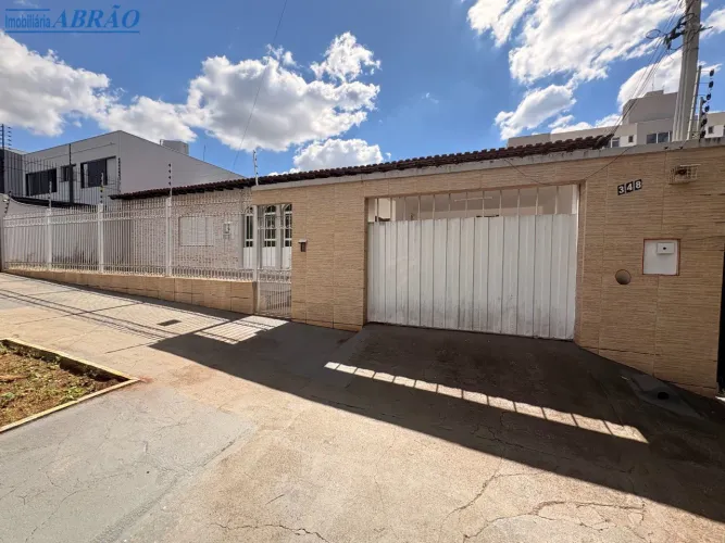 Casa á venda, Zona 04