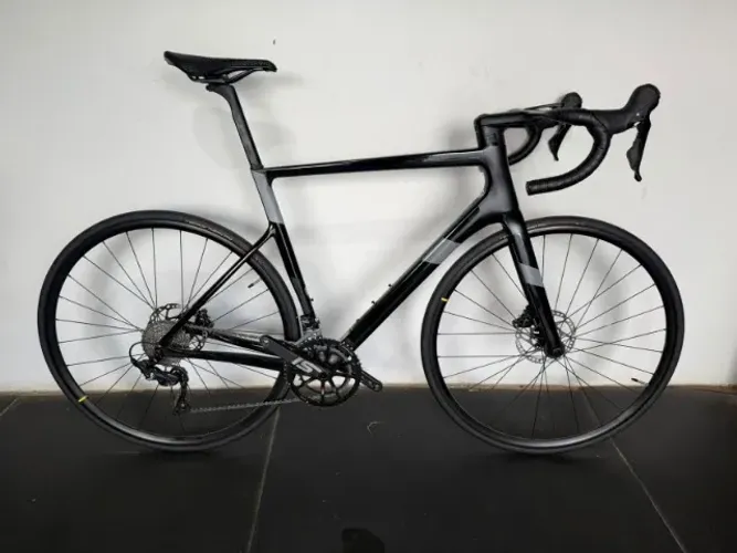 Cannondale SuperSix EVO - Tamanho 56 | Ultegra 11v | KNOT