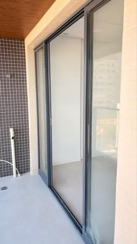 Porta de Vidro 2350 x 2264