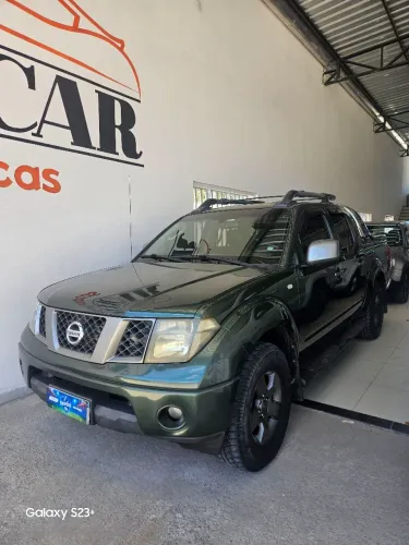 Nissan Frontier LE Attack CD 4X4 2.5 TB Die.aut 2013