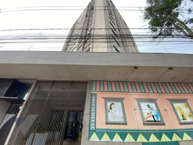 Apartamento com 3 dormitórios para alugar por R$ 3.350,00/mês - Centro - Cascavel/PR