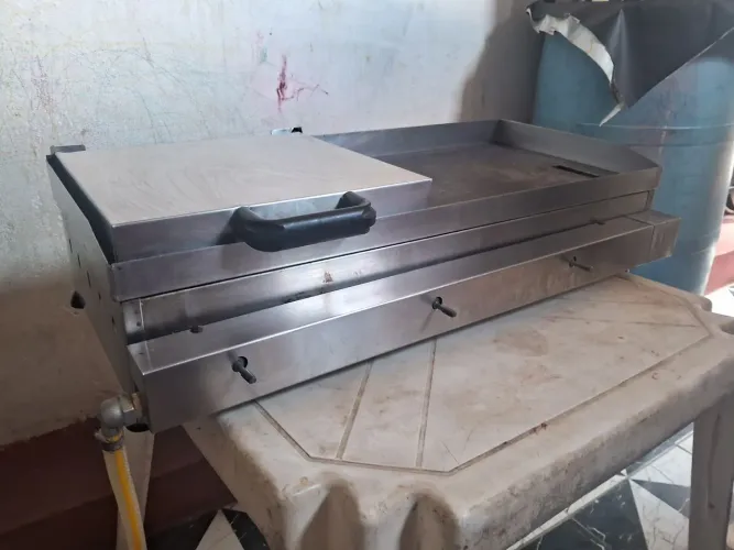 chapa disponivel de inox semi nova