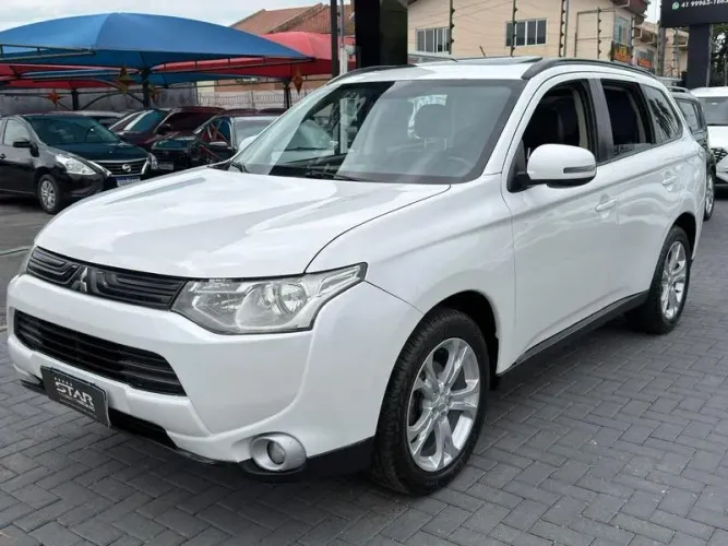 Mitsubishi Outlander 2.0 16V 160cv Aut. 2014