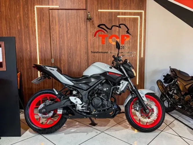 Yamaha MT-03 ABS 2020 Slider de Motor + Ponteira Esportiva Excelente Custo-Benefício.