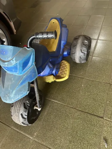 Moto elétrica Bandeirantes sem bateria 12v