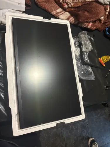 monitor fullhd 180hz acer nitro 24?