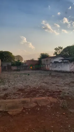 Terreno com 445 m² na região sul de Londrina