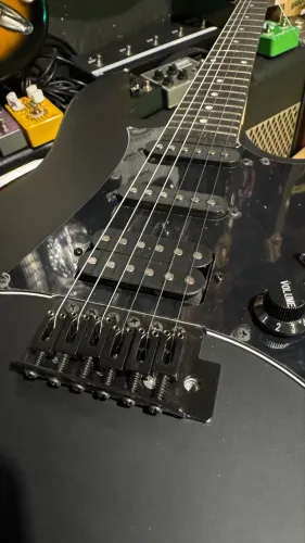 Poseidon HSS Marquês GT171 preta Guitarra