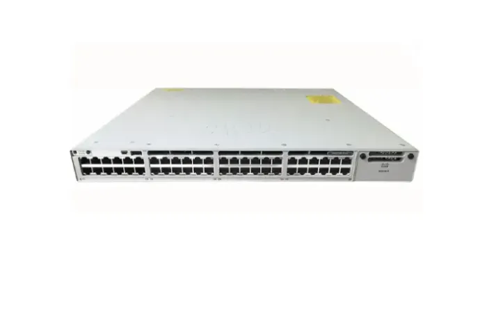 Switch Cisco Catalyst 9300 48Portas Gigabit 