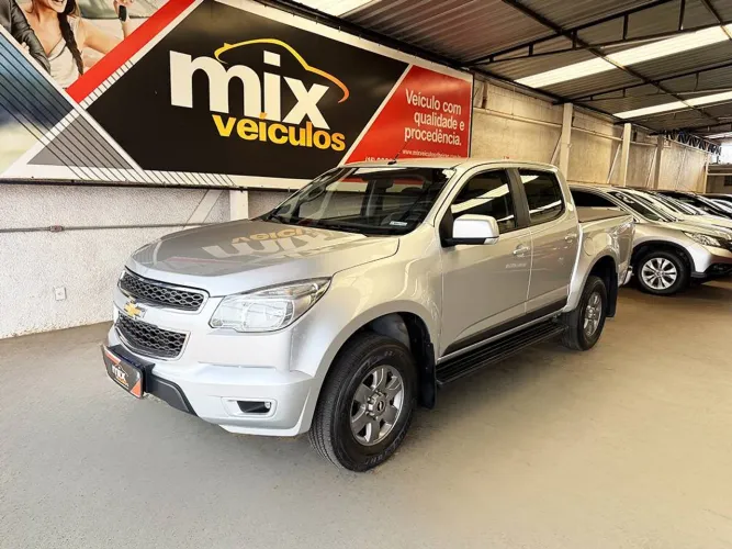 Chevrolet S10 Pick-up LT 2.5 Flex 4X2 CD 2015