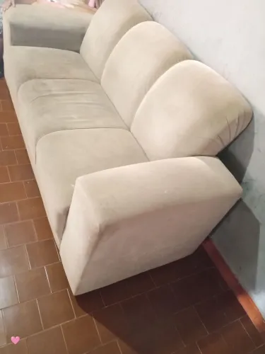 Jogo de Sofá 2 e 3 Lugares em Suede