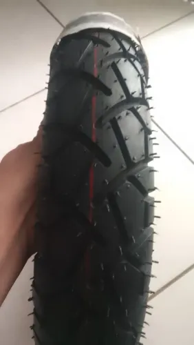 Vendo pneu da scooter 3.50/10 200 pila pra levar