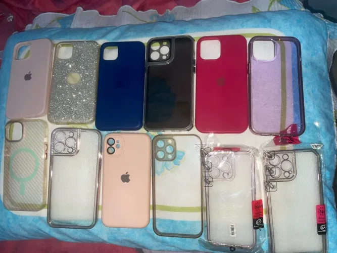 Capas iPhone diversas