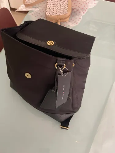 MOCHILA TOMMY HILFIGER ORIGINAL. NOVO.