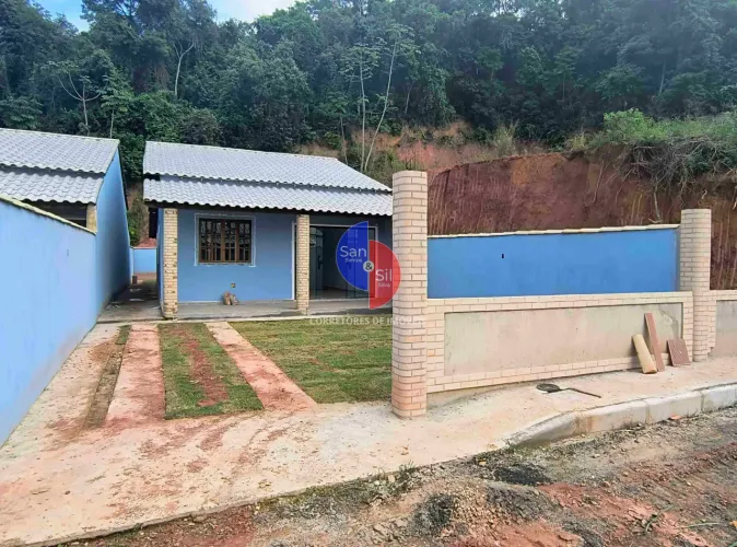 à venda, Baía Branca (Praia de Mauá), Magé, RJ