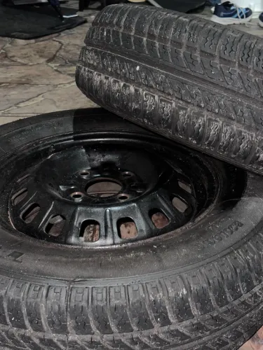 pneu 165/70 13 NOVO