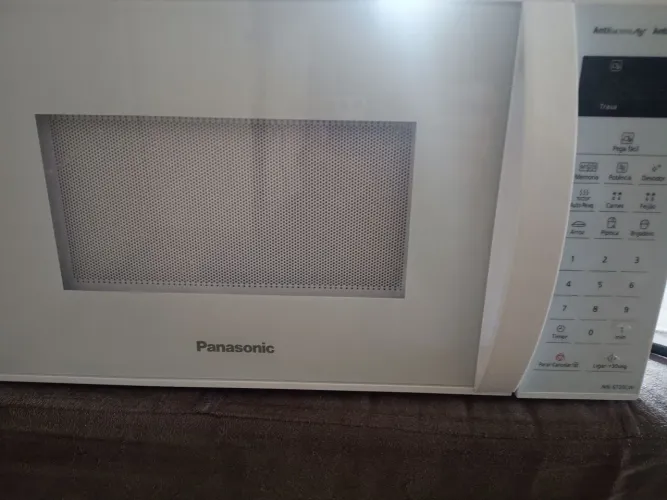 Microondas com defeito 