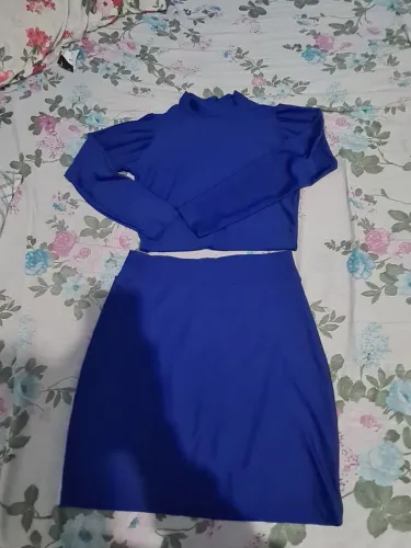 Conjunto Feminino Azul Royal - Cropped Manga Longa + Saia Tubinho 