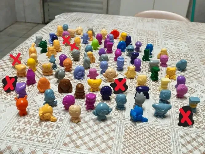 84 Gogos Crazy Bones Panini
