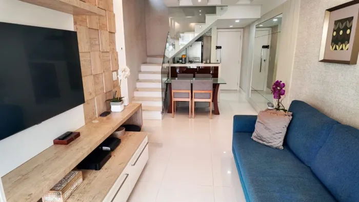 Maravilhosa Cobertura 3 Quartos com piscina e churrasqueira !