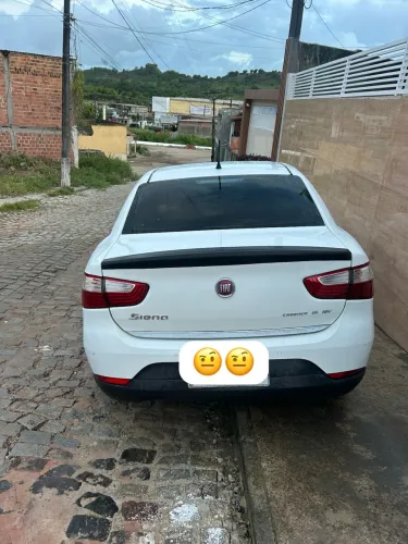 Fiat Grand Siena Essence 1.6 Flex 16V 2016