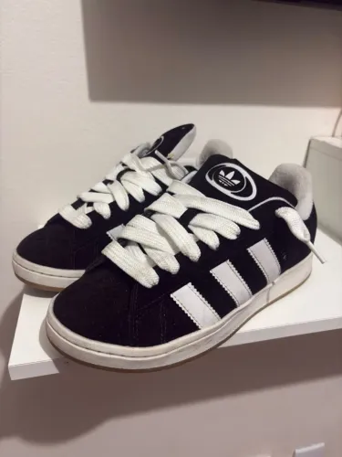 tênis adidas campus