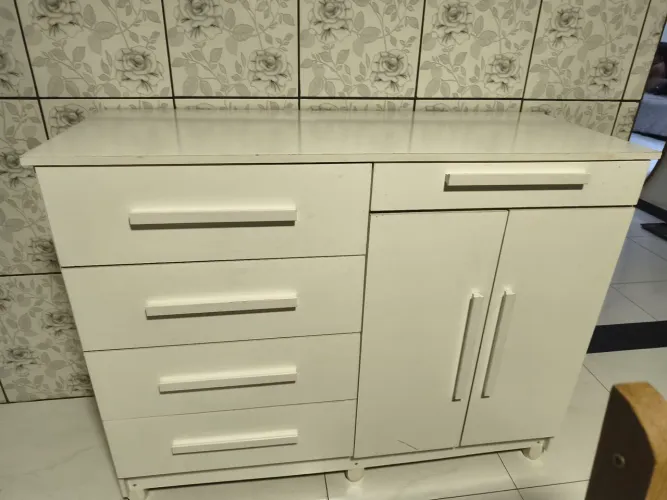 Cômoda Sapateira para Quarto 05 Gavetas e 02 Portas Branco