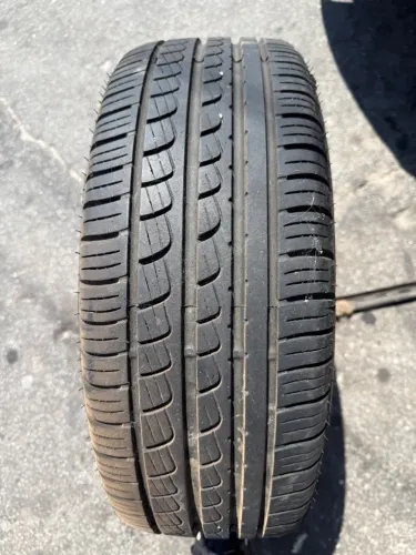 01 Pneu Pirelli p7 195/55/15