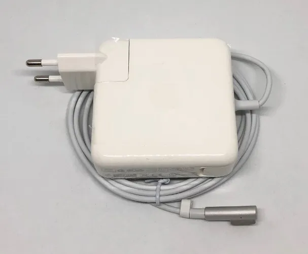 Fonte Magsafe 1 de 60W Carregador Apple Macbook Pro 13 Polegadas Novo na Caixa