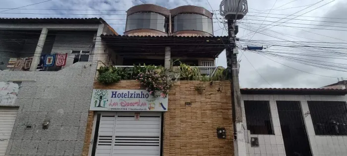 Casa à venda, 3 quartos, 2 suítes, 1 vaga, Olaria - Aracaju/SE