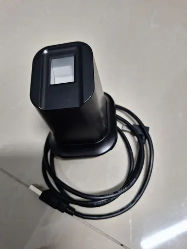 Leitor biométrico  de mesa novo