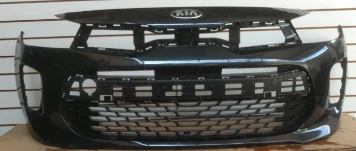 PARA-CHOQUE KIA STONIC 22