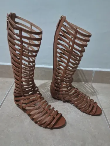 Sandália Gladiadora Arezzo - Rustic Trufa - Nº 35