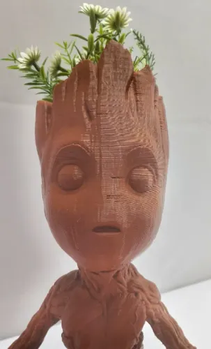 Groot - Enfeite de Jardim