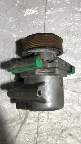 Compressor de Ar Nissan Versa March 1.0 3cc 2015 à 2018