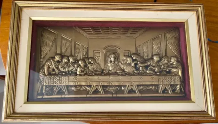 Quadro Santa Ceia Dourada Moldura Madeira