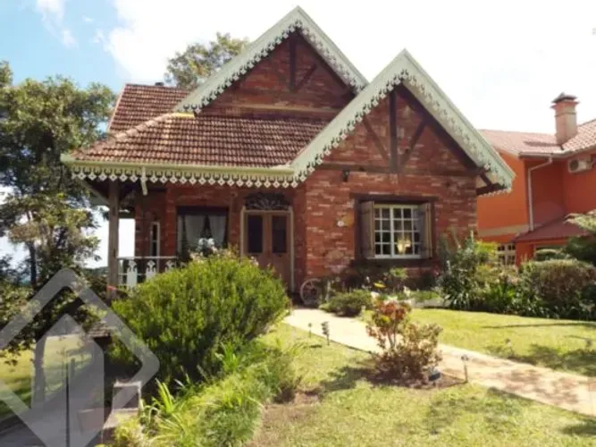 Casa quinta da Serra em Condominio.