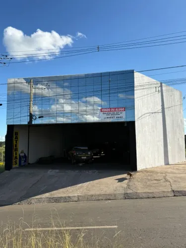 GALPÃO 447 METROS QUADRADO COM MEZANINO