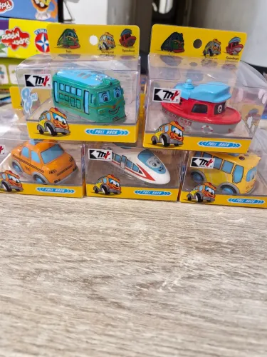 5 peças de desenho animado simulam carros, conjunto de trem