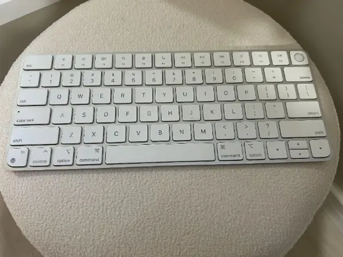 Teclado Apple Touch ID - Modelo A2449