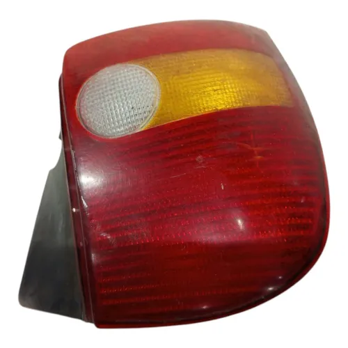 Lanterna Tras Esquerda Fiat Palio 1996 1997 1998 1999 A 2000