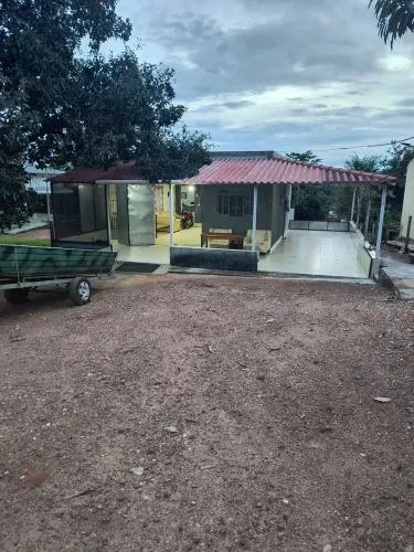 Casa na beira do lago serra da mesa 