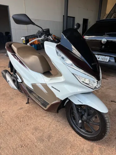 Pcx Dlx 2020
