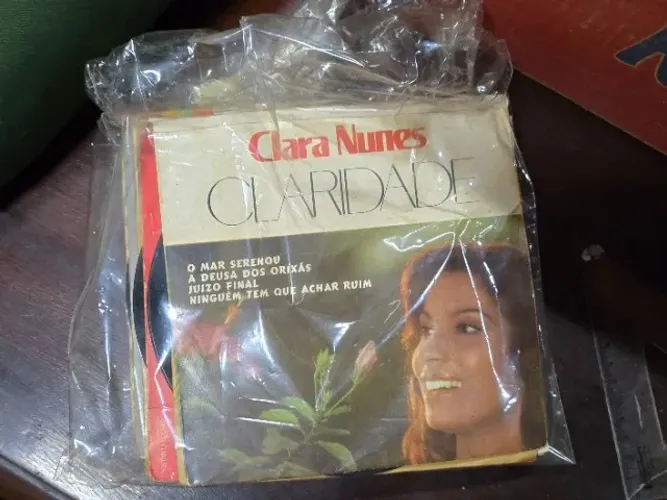LP Clara Nunes