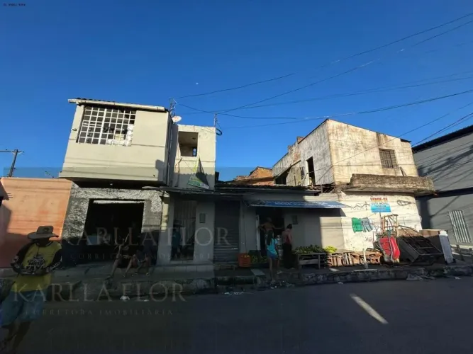 Casa Comercial no Jacintinho com 4 pontos comercial