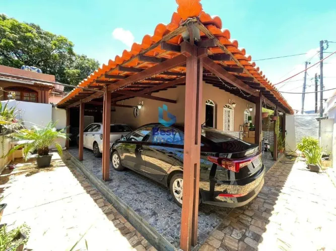 Òtima casa localizada no bairro Miramar