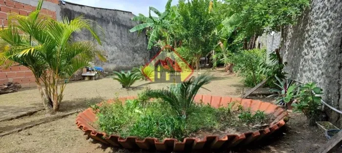 Venda de Casas / Edícula na cidade de Taubaté