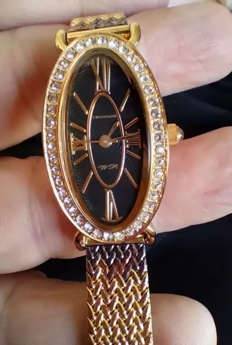 Relógio Technos Dourado NOVO LEIAM A DESCRIÇÃO